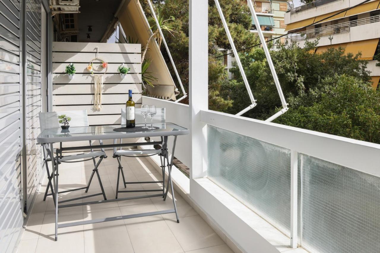 Comfort & Relax Apartment In Athens Riviera Exteriör bild